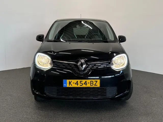 Renault Twingo 1.0 SCe Intens Navigatie Apple Carplay/Android Auto Parkeersensoren achter Cruise Con...