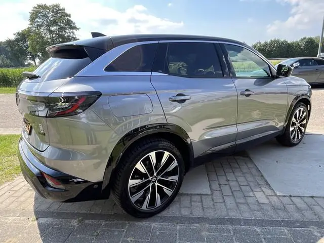 Renault Austral 1.2 E-Tech full hybrid 200PK techno / Dealer onderhouden / Camera / Parkeerhulp V+A...