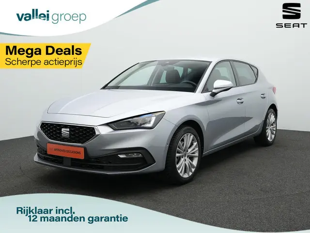 SEAT Leon 1.0 TSI 110 pk FR Style | Stuur-/stoelverwarming | Achteruitrijcamera | Navigatie | Adapti...