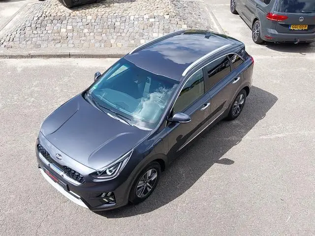 Kia Niro 1.6 GDi PHEV Hybrid ComfortLine 1e EIGENAAR NAVI ADAP CRUISE ECC LMV