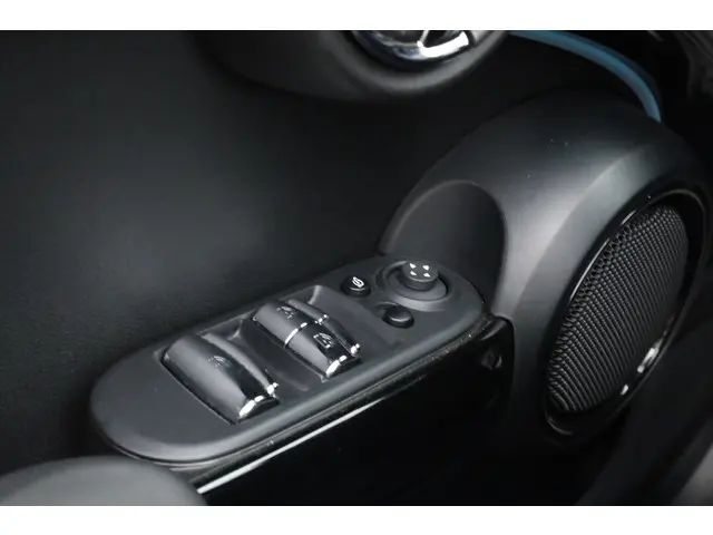 MINI Mini Cabrio 1.5 Cooper Rockingham GT Edition | John Cooper Works | Navi + CarPlay | Stoelverw. | 18'' | Digi Cockpit | Cruise