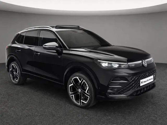 Volkswagen Tiguan 1.5eHybrid 200kW/272PK R-Line Black Style · Trekhaak · Leder · Harman Kardon · Pan...