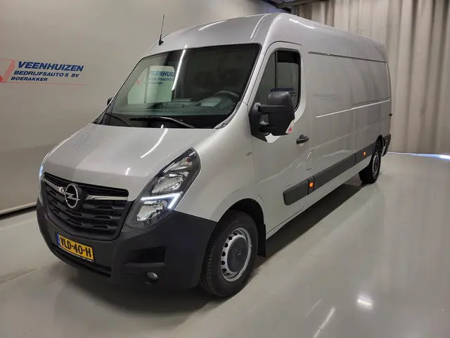 Opel Movano