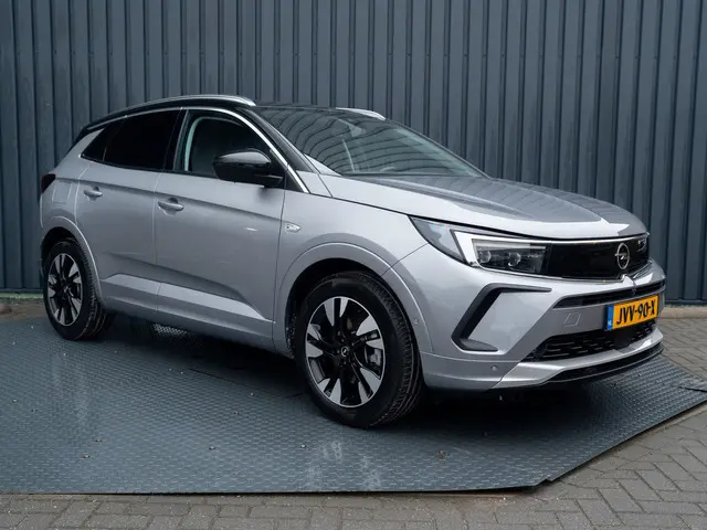 Opel Grandland