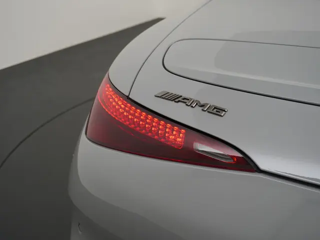 Mercedes-Benz SL-klasse AMG 63 4Matic+ 585pk // Keramische remmen // BTW-auto // Neuslift // AlpinGr...