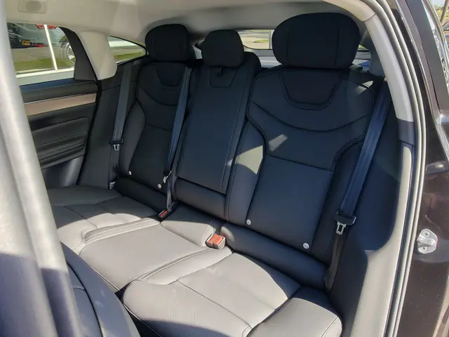 Volvo ES90