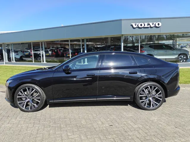 Volvo ES90