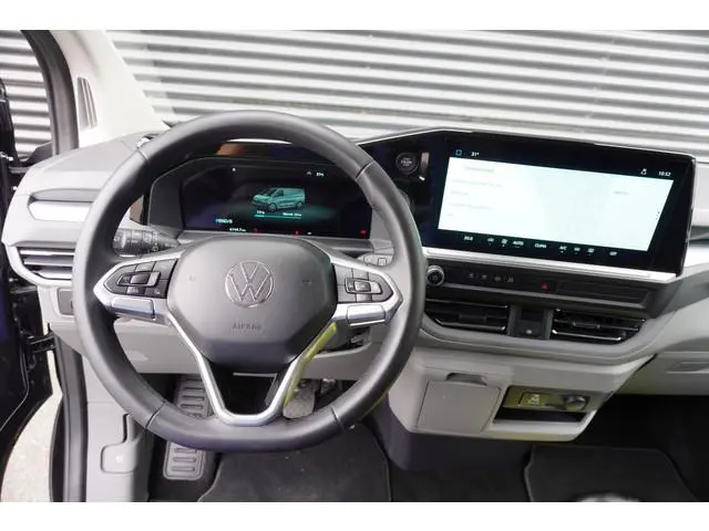 Volkswagen e-Transporter Caravelle 32 L1H1 Style 2 Schuifdeuren 64 kWh 9 persoons LED Apple Carplay...