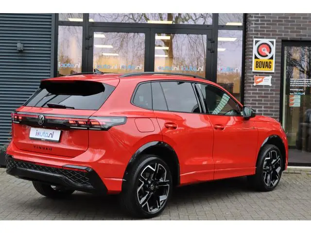 Volkswagen Tiguan 1.5 eHybrid 272pk R-Line Black Style Pano/Leder/IQ.Light HD/360/Headup/HK/Keyless/...