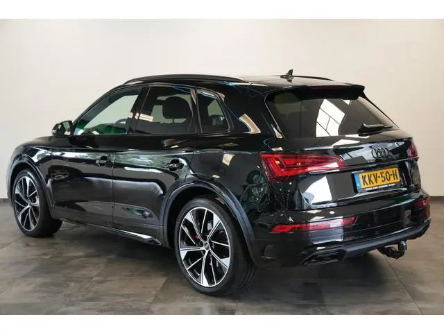 Audi Q5 55 TFSI e S edition Panorama dak Head-up Trekhaak wegklapbaar 24 Maanden garantie* (Vraag na...