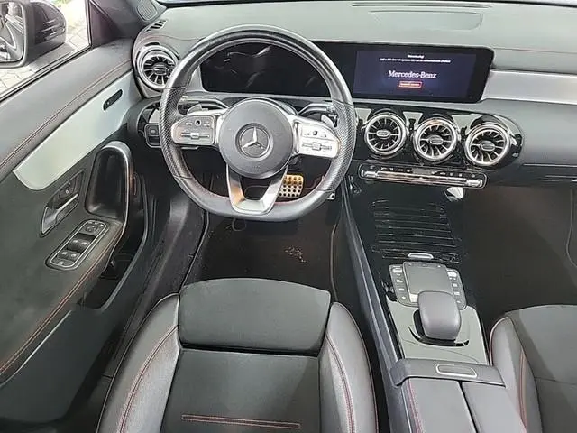 Mercedes-Benz CLA-klasse 250 e AMG Line 1e-Eig. & Dealer-Onderh. BOVAG-Garantie. NL-Auto.