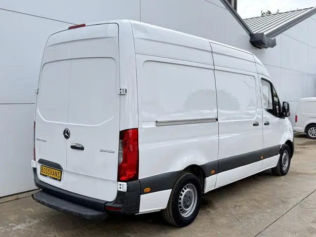 Mercedes-Benz Sprinter 314 2.2 CDI Automaat L2H2 Climate Control Carplay MBUX Cruise Control Euro 6