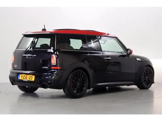 MINI Clubman 1.6 210pk N18 John Cooper Works