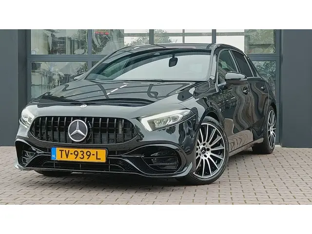 Mercedes-Benz A-klasse 200 Business Solution Plus Upgrade | Wide Screen | Navi | Stoelverw. | LED/Xenon | Camera |
