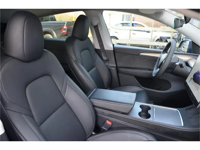 Tesla Model Y Performance AWD 75 kWh AutoPilot3.0 Ryzen