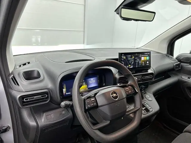 Opel Combo 1.5 BlueHDi 130PK L2 Automaat Apple Carplay/Android Auto Navigatie Trekhaak Airco Camera...