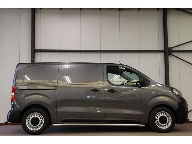 Peugeot e-Expert Premium 75 kWh LANG Camera Carplay