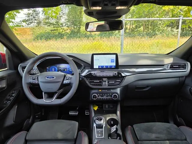 Ford Kuga 2.5 PHEV 225PK ST-Line X | AGR STOELEN | PANORAMADAK | WINTERPACK | BLIS | NL-AUTO |