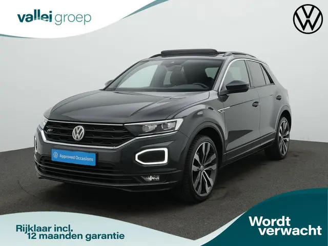 Volkswagen T-Roc 1.5 TSI 150 pk DSG Sport Business R / R-Line | Panoramadak | Beats | Stoelverwarmin...