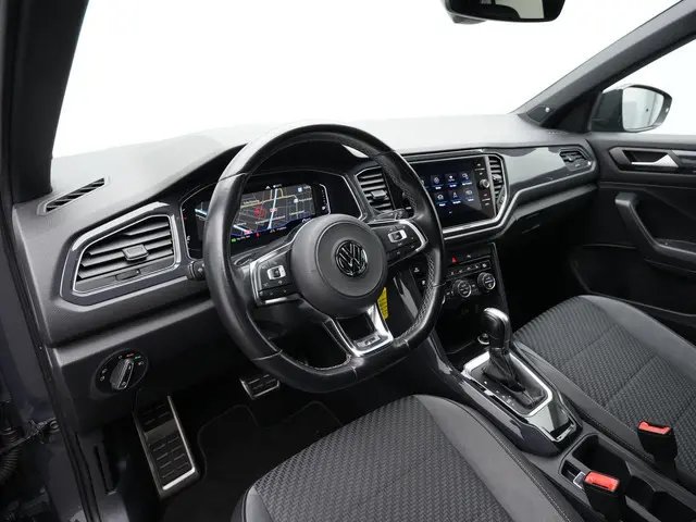 Volkswagen T-Roc 1.5 TSI 150 pk DSG Sport Business R / R-Line | Panoramadak | Beats | Stoelverwarmin...