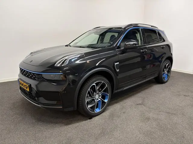 Lynk & Co 01 1.5 261pk AUT7 PHEV 72km Elec. Trekhaak 1800kg/ Pano/ Adapt./ Dig. Dashboard/ Stoelverw...