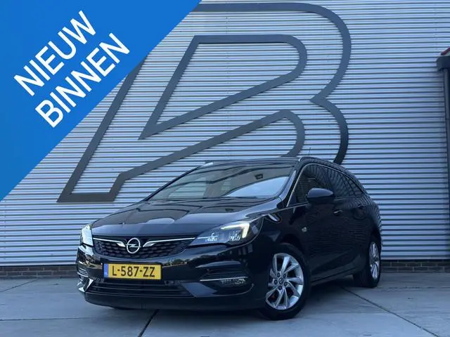 Opel Astra Sports Tourer 1.2 Business Elegance 2e Eigenaar|Camera|Carplay|Trekhaak|PDC V+A|Navi|Crui...