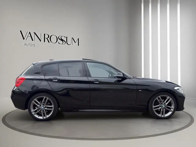 BMW 1-serie 118i Edition M Sport Shadow High Executive | Leder | Schuif/kanteldak | Led | Parksenors...