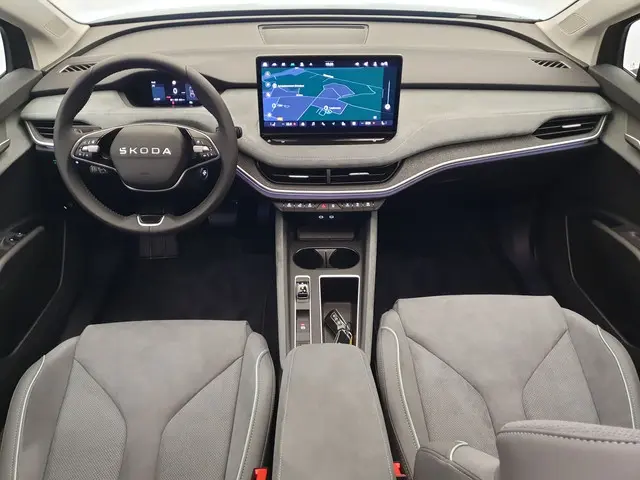 ŠKODA Enyaq 85 Business Edition Panoramadak, Winterpakket, Memory