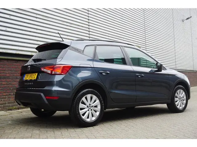 SEAT Arona 1.0 TSI Style Business Intense/Carplay/camera/NAP