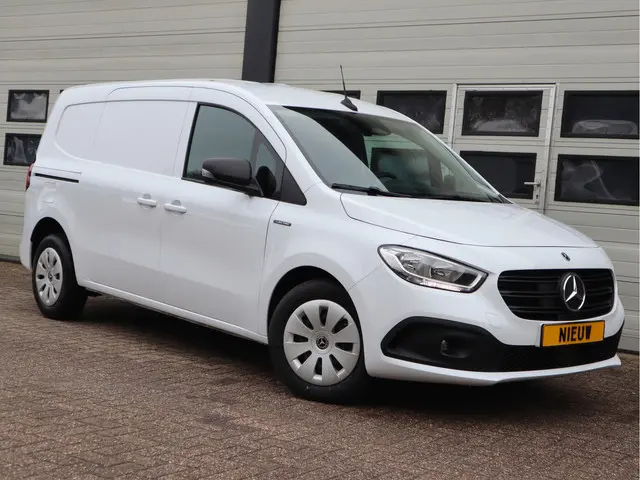 Mercedes-Benz eCitan 112 51 kWh SoH 99 % Pro L2 lang NEW Model  - Apple - Stuur & Stoel verwarming -...