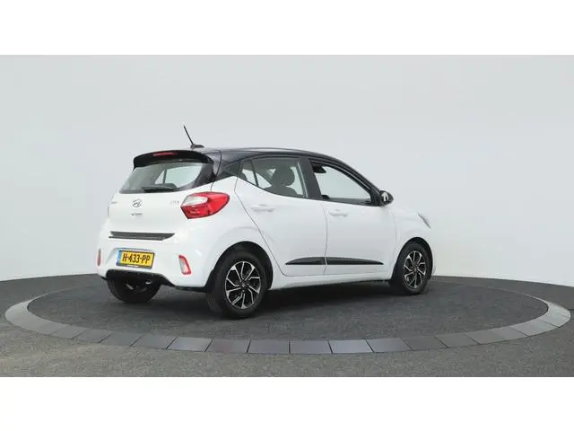 Hyundai i10 1.0 Comfort | Navigatie | Achteruitrijcamera | Cruise Control |
