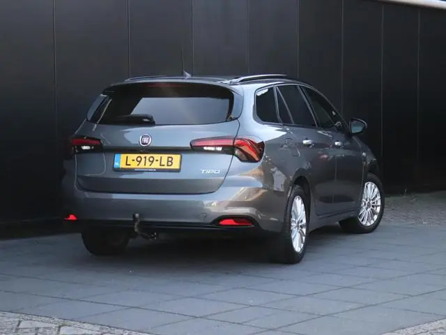 Fiat Tipo Stationwagon 1.0 Life | TREKHAAK | CAMERA | CRUISE | APPLE CARPLAY |