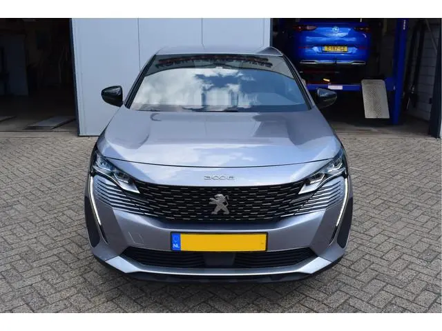 Peugeot 3008 1.6 HYbrid 180 Allure | NAVI | Camera | LED
