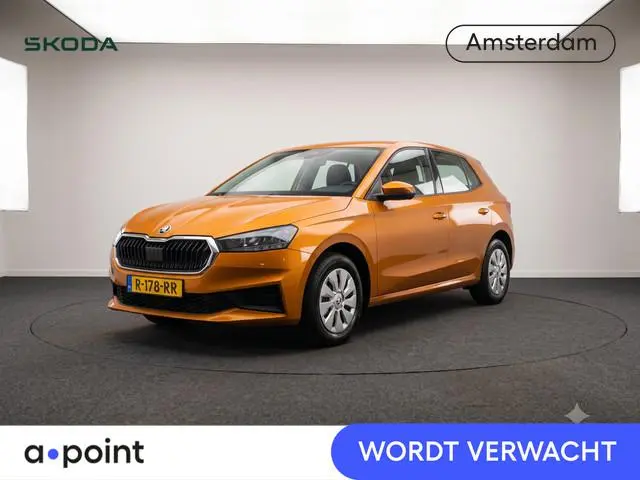 Skoda Fabia 1.0 TSI Ambition 95 pk | Navigatie via App | Parkeersensoren achter | Cruise control | L...