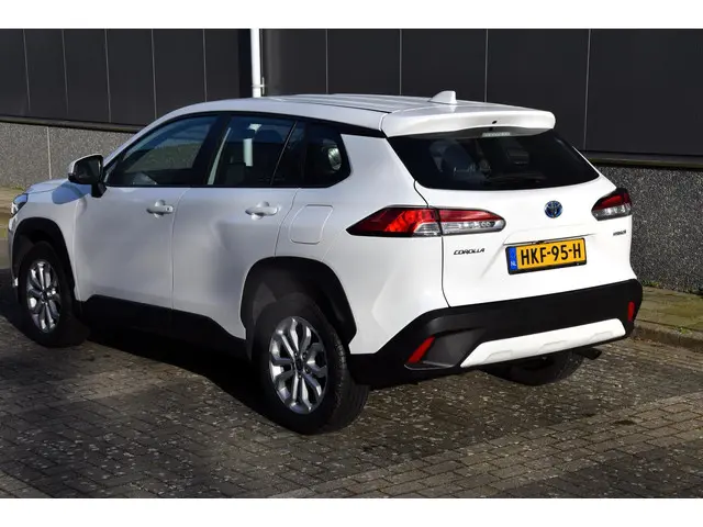 Toyota Corolla Cross 2.0 High Power Hybrid Active | Automaat | Stoel/stuurverwarming | Achteruitrijc...