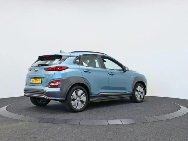 Hyundai Kona EV Comfort Smart 64 kWh | Warmtepomp | 3 fase laden