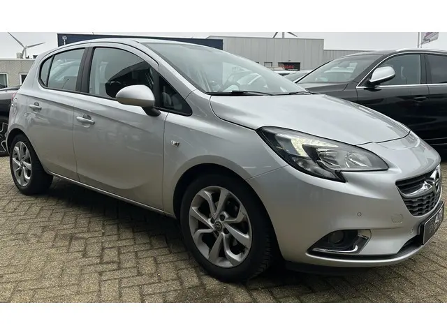 Opel Corsa 1.4 Color Edition 90PK | NL AUTO | Parkeersensoren Voor en Achter | Comfort Stoelen | Cru...