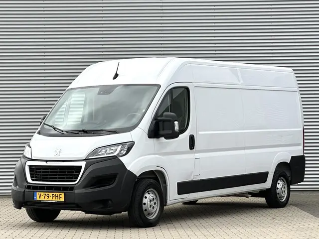 Peugeot Boxer 435 2.2 BlueHDi 140 L3H2 Navi|Cruise|airco