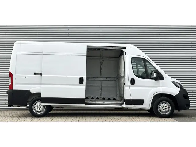 Peugeot Boxer 435 2.2 BlueHDi 140 L3H2 Navi|Cruise|airco
