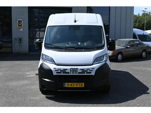 Fiat Ducato L2H2 2.2 MultiJet 140 pk 3.5t Camera, Cruise control, 270 Graden deuren