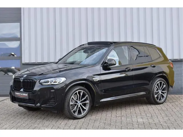BMW X3 xDrive30e M-Sport Pakket 292 Pk Pano Trekhaak Laser Led Keyless Leder 20 Inch