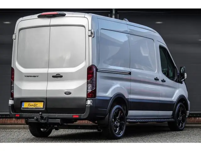 Ford Transit L2H2 | 165Pk A8 Aut. | Raptor Edition | 2x Schuifdeur | Achteruitrijcamera | Trekhaak |...