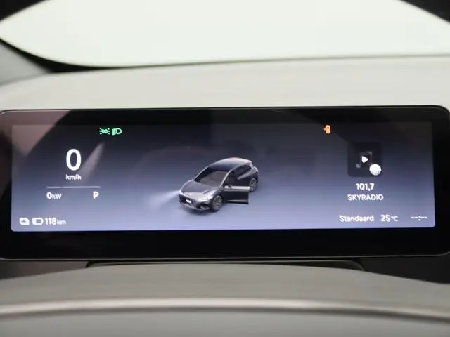 Leapmotor B05