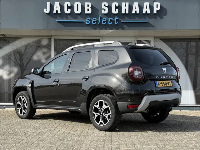 Dacia Duster 1.3 TCe Prestige / Trekhaak (1.500 KG) / Camera / Sensoren Achter / LM 17'' /