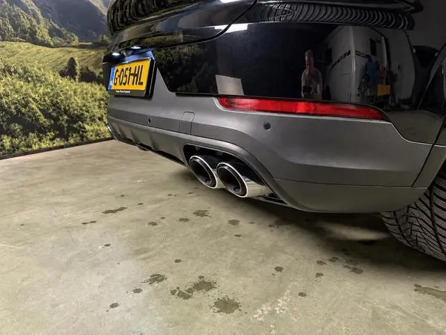 Porsche Cayenne Coupé 3.0 E-Hybrid luchtvering l trekhaak l Pano l