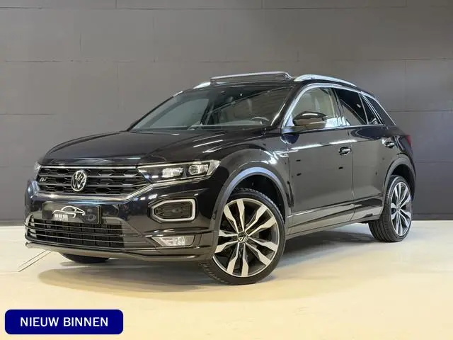 Volkswagen T-Roc 1.5 TSI Sport Business R | Pano | Camera | Stoelverw. | Adaptive cruise | Full LED...