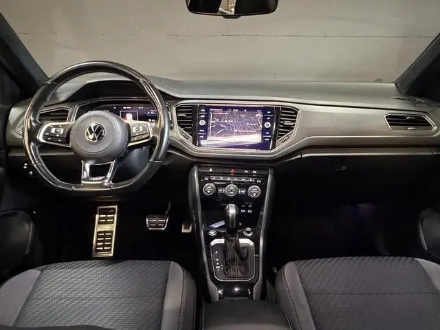 Volkswagen T-Roc 1.5 TSI Sport Business R | Pano | Camera | Stoelverw. | Adaptive cruise | Full LED...