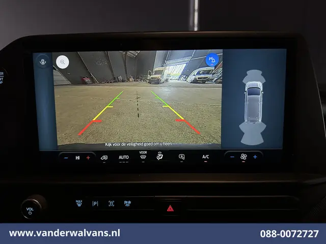 Ford Transit Custom 2.0 TDCI 136pk L2H1 Euro6 Airco | Camera | LED | Cruisecontrol | Apple Carplay A...