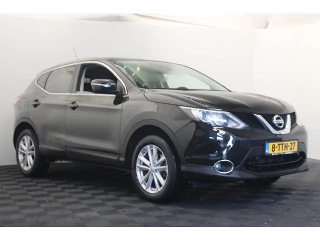 Nissan Qashqai 1.2 Connect Edition |Pano|Camera|