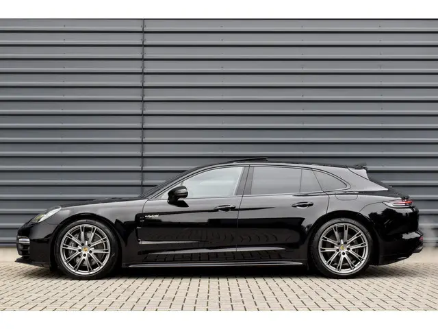 Porsche Panamera Sport Turismo 2.9 4 E-Hybrid 462pk SportDesign | Pano | ACC | Matrix PDLS+ | 360 Ca...